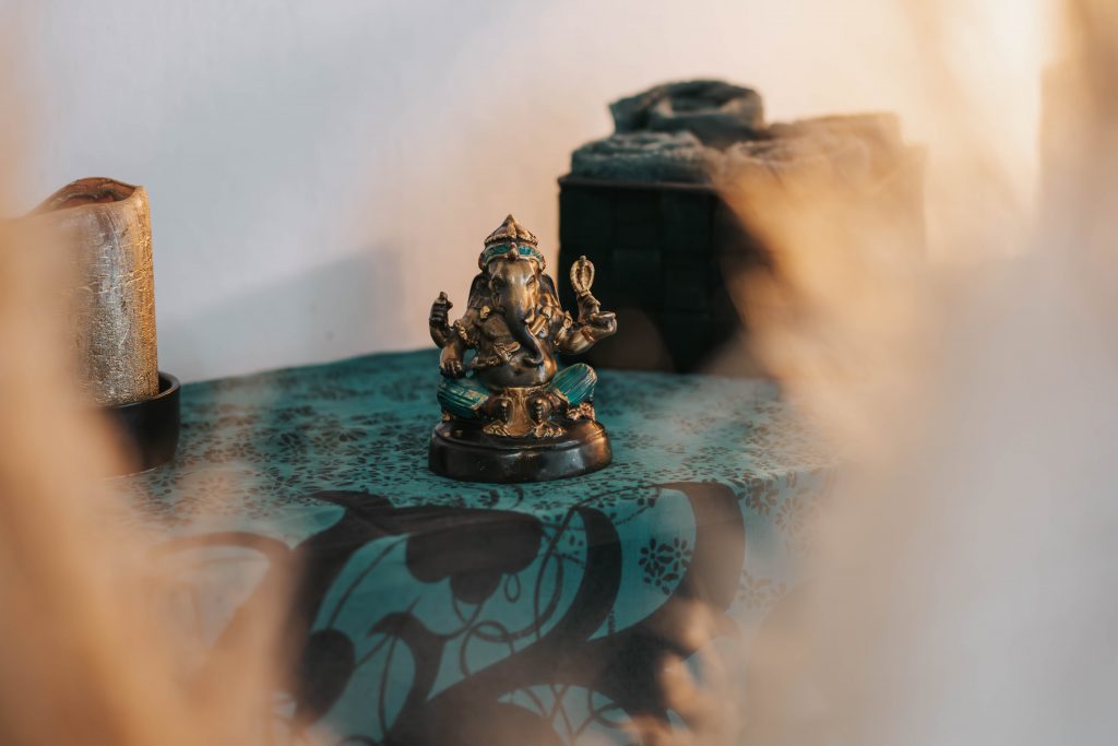 cabinet-zen-sarah-combet